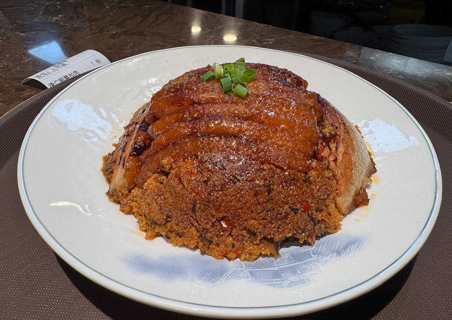 施锦记蒸菜类:渣广椒蒸扣肉