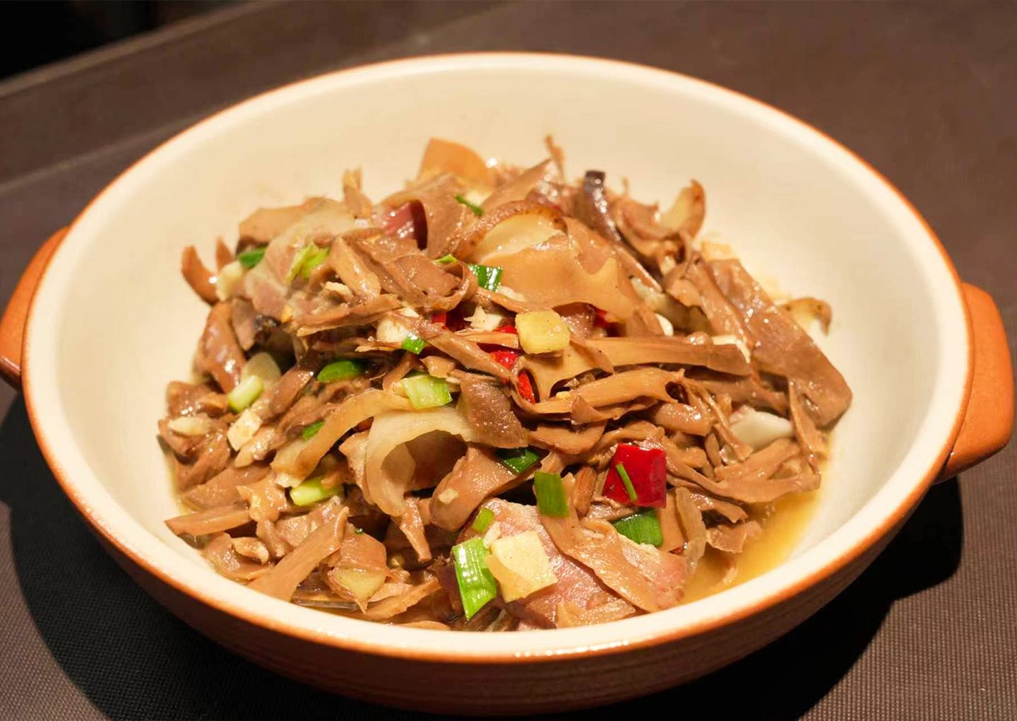 施锦记热菜类:烟笋腊肉