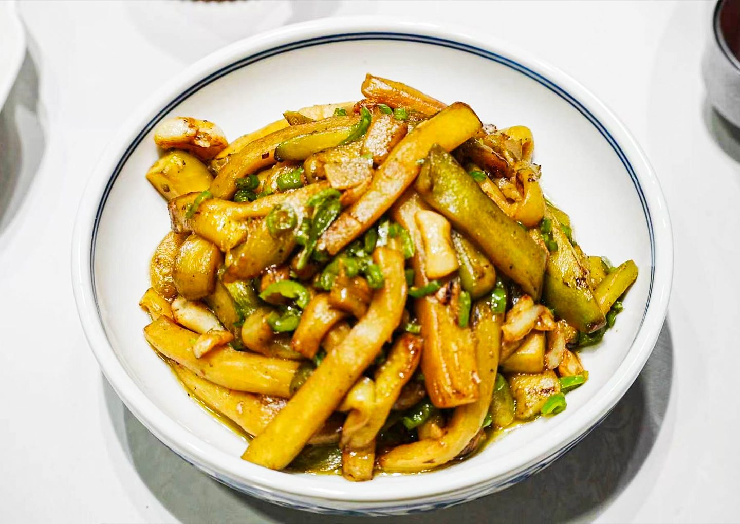 施锦记青菜类:青椒炒茄子